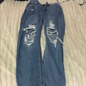 Aeropostale Blue Boyfriend Jeans with Distressed Detailing